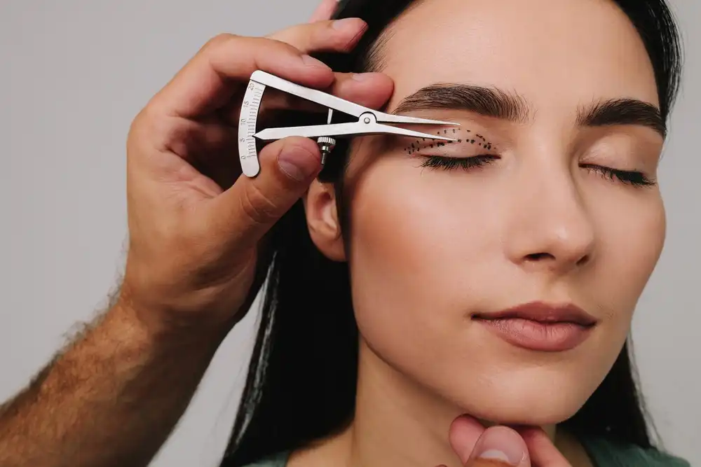 ماهو سعر عملية قص الجفون فى مصر 2026 ؟